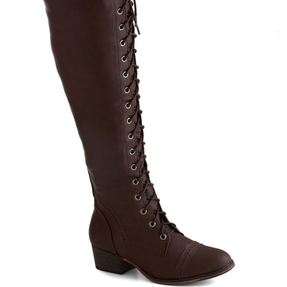 🦄 3/$25 Modcloth Lace-Up Brown Thigh High Boots